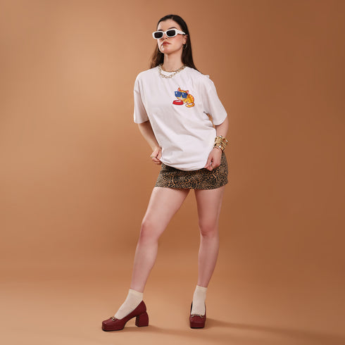 Chillin’ Like No One’s Watching Women Oversized Tee