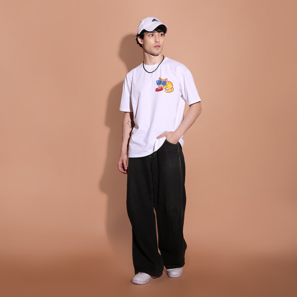 Chillin’ Like No One’s Watching Men Oversized Tee